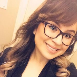 Meet your Posher, Daniela